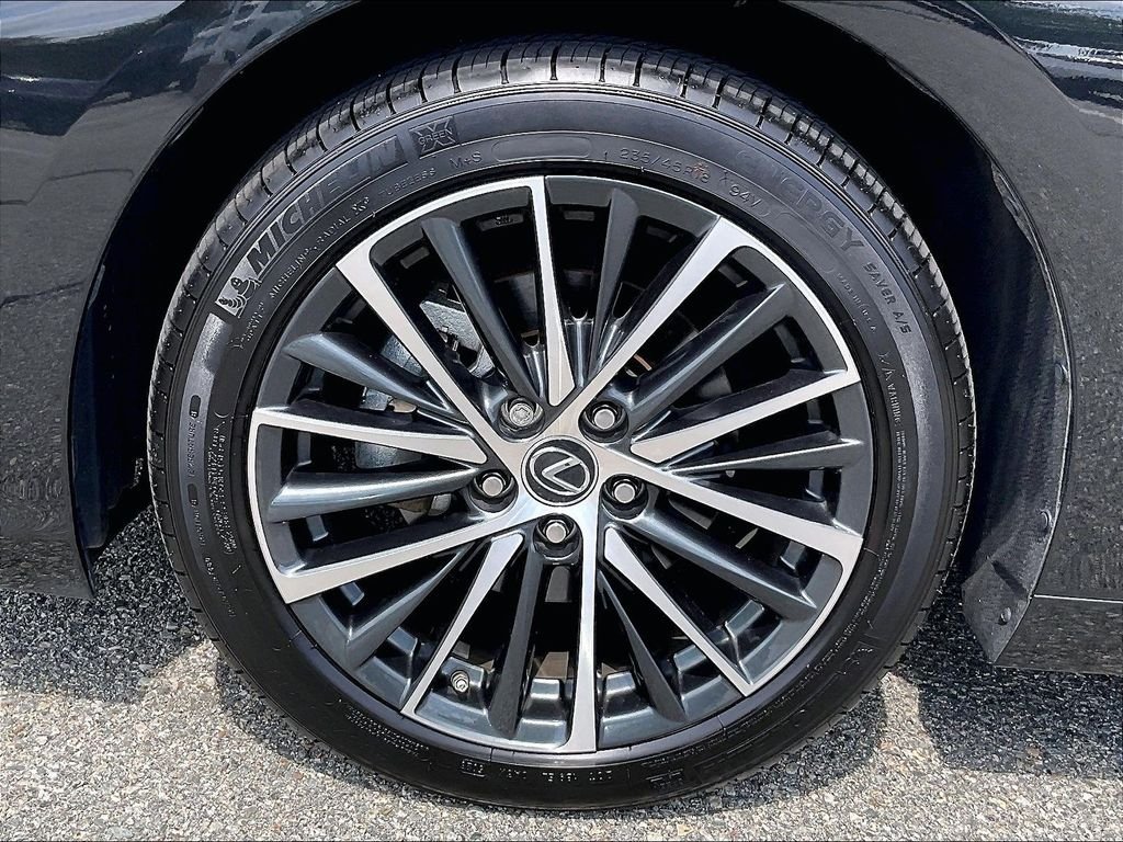 Used 2024 Black Lexus 350 image 6