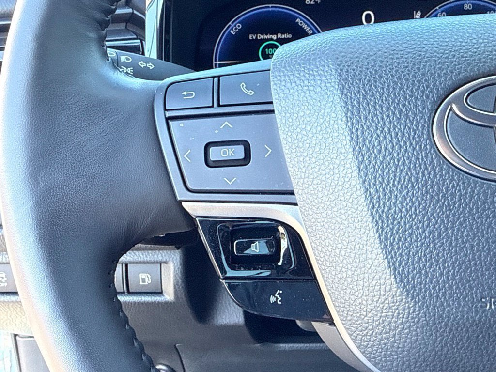 Certified Used 2025  Toyota XSE image 23