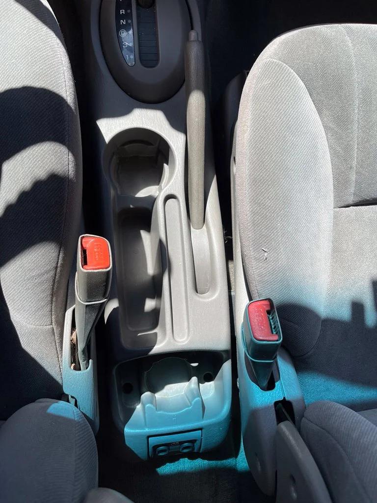 Used 2001 Red Chrysler  image 19