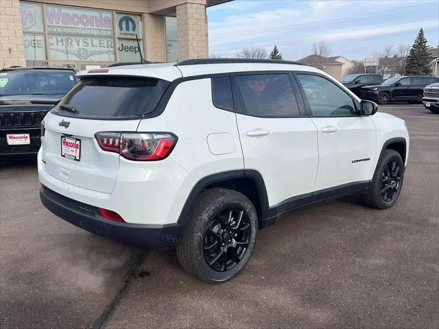 New 2026 Bright White Clearcoat Jeep Latitude image 7