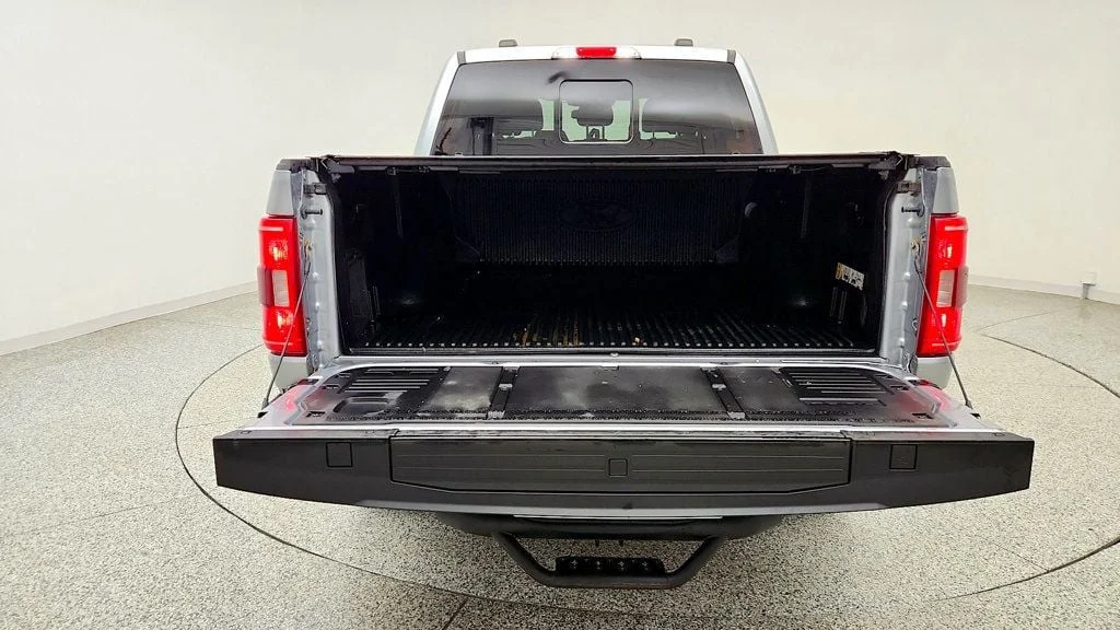 Used 2022 Iconic Silver Metallic Ford XLT 4WD SuperCrew 5.5