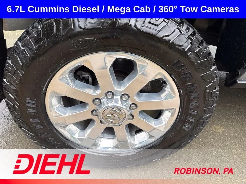 Used 2024 Silver Ram Laramie image 12