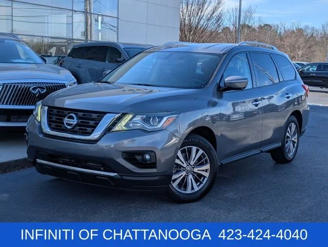 2019 Nissan Pathfinder SL
