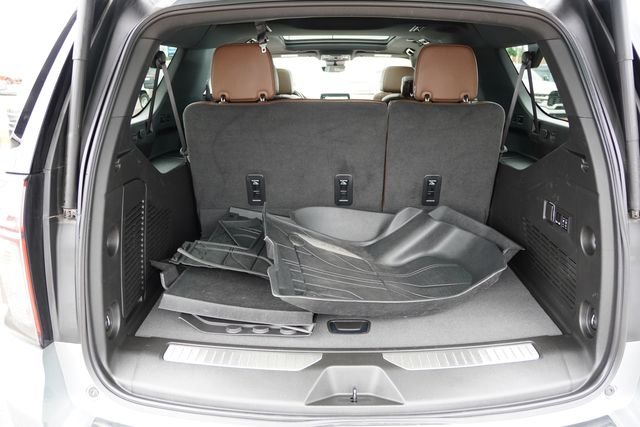 Certified Used 2023 Gray Chevrolet High Country image 24