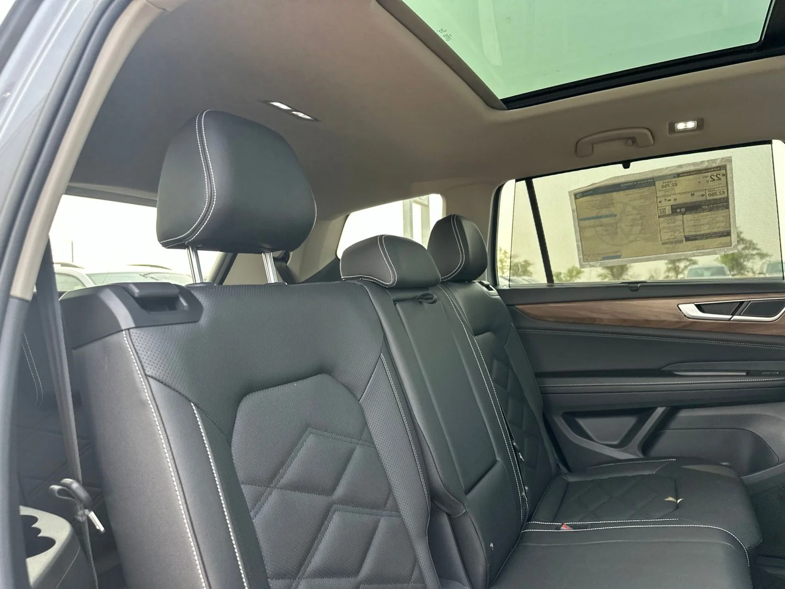 2026 Volkswagen Atlas SE w/Tech - Photo 38