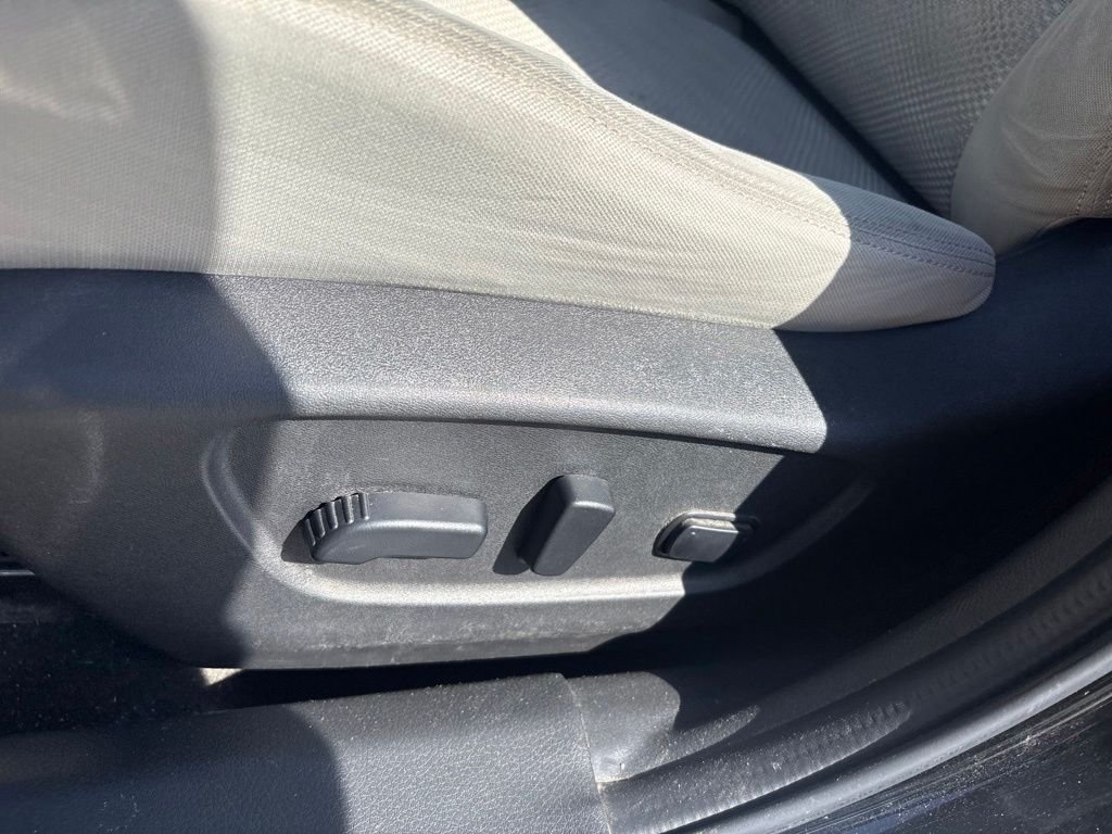 Used 2020 Magnetic Black Pearl Nissan SV image 13