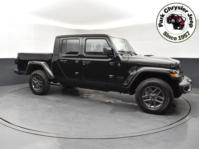 2024 Jeep Gladiator