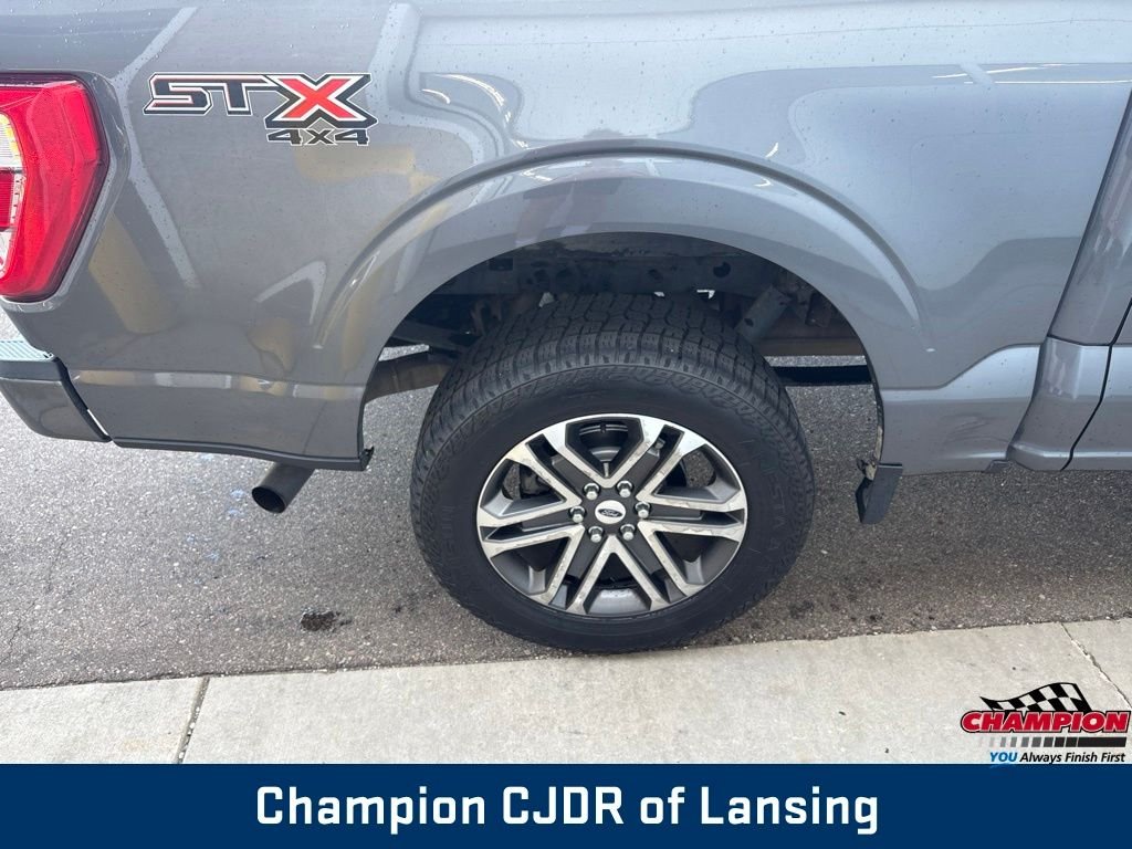 Used 2021 Gray Ford XL image 33