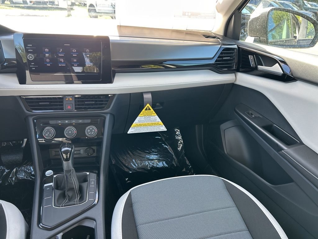 New 2026 Black Volkswagen 1.5T S image 11