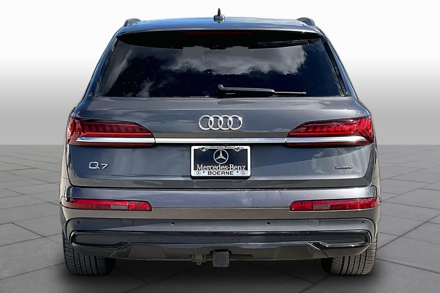 Used 2020 GREY Audi Prestige image 5