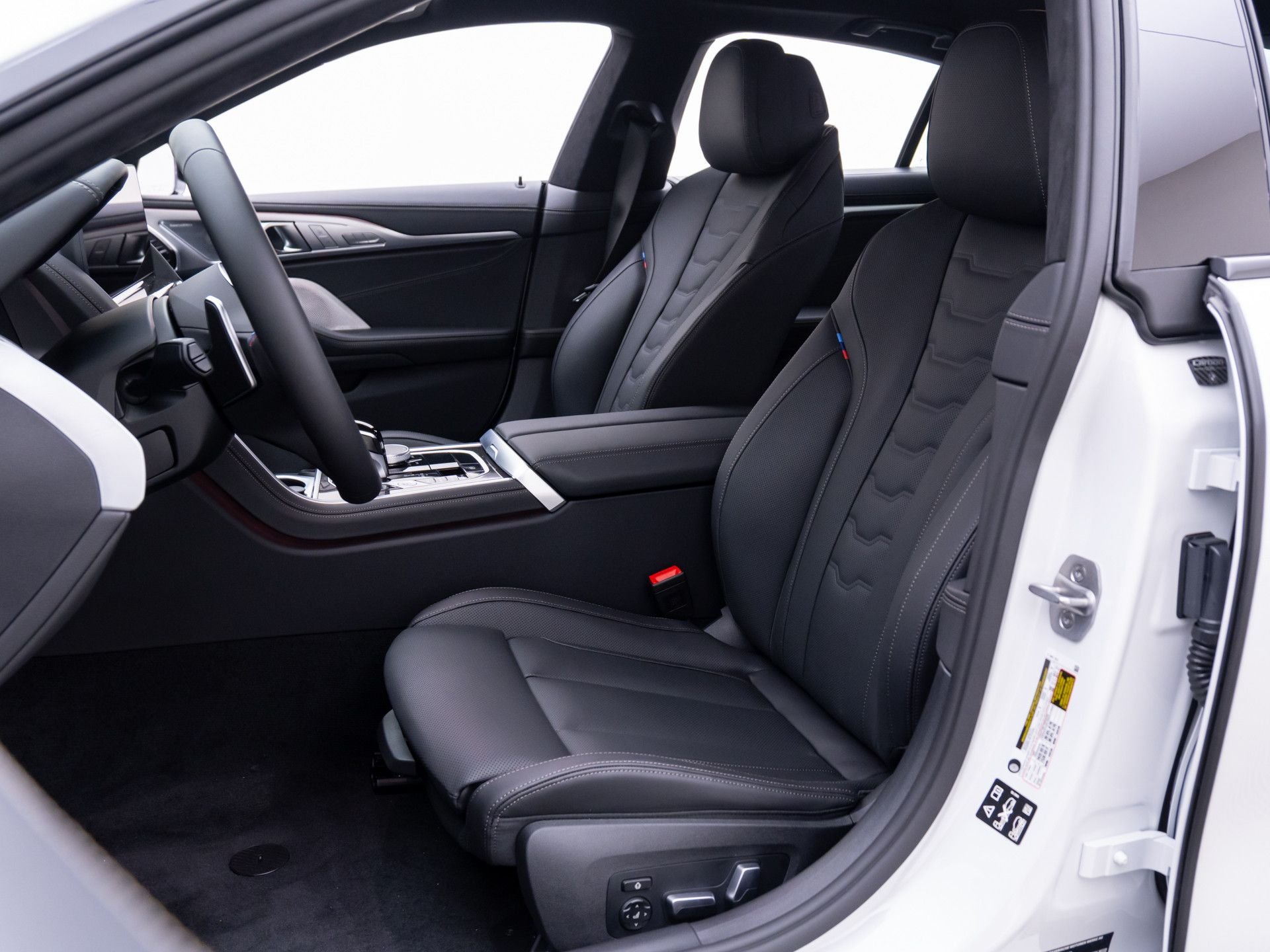 New 2026 Mineral White Metallic BMW M850i xDrive Gran Coupe image 17