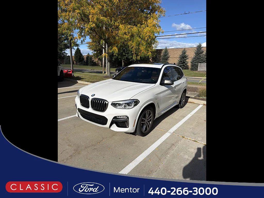 Used 2019 Alpine White BMW M40i image 1