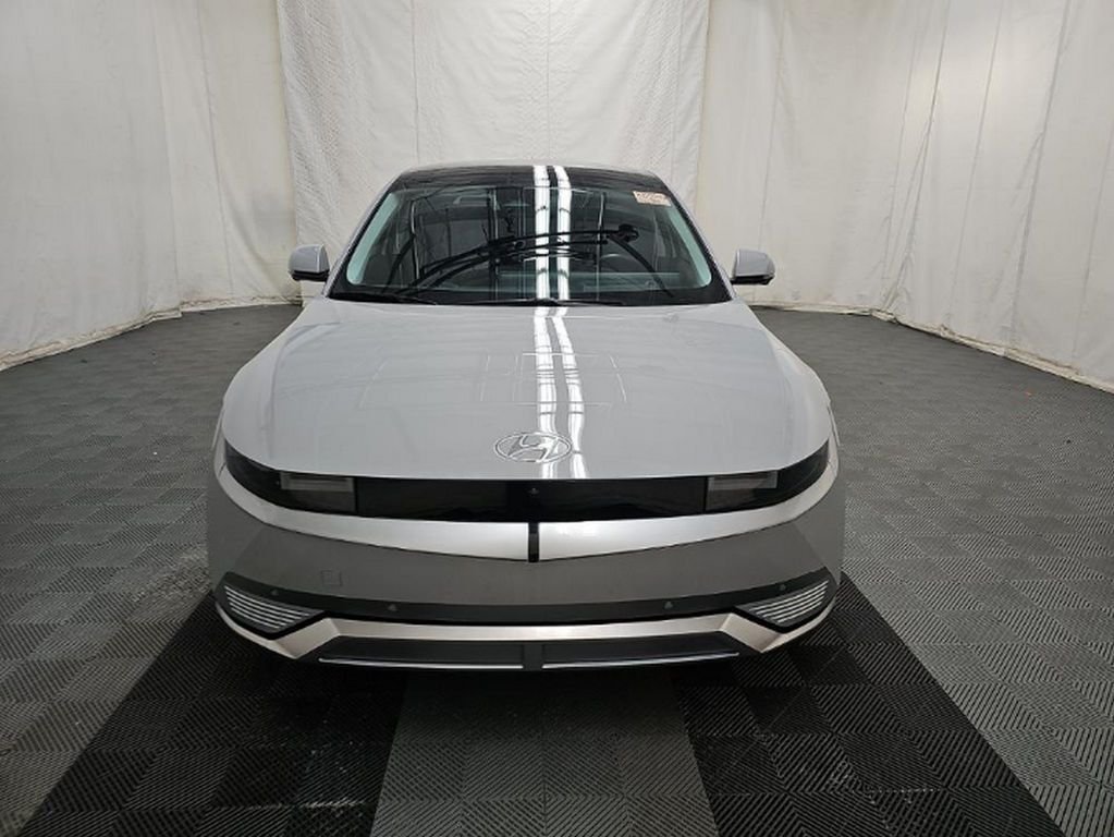 Used 2024 Gray Hyundai Limited image 2