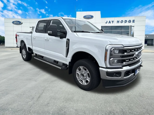 2026 Ford Super Duty F-250® XLT