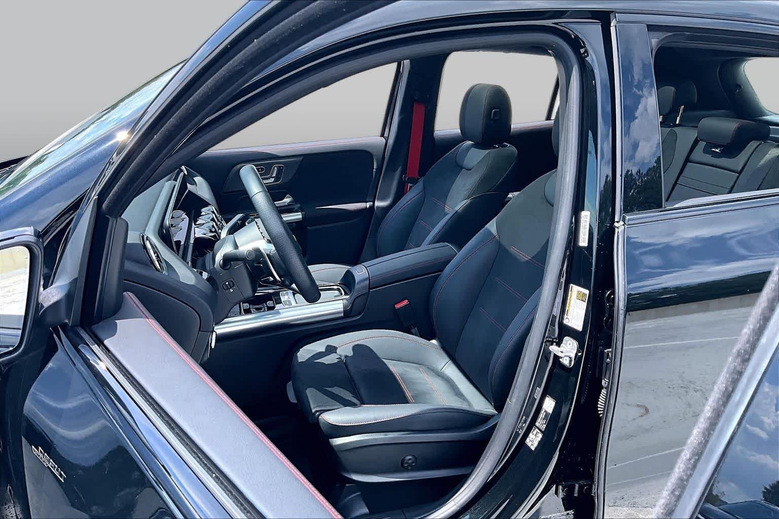 Used 2026 Cosmos Black Metallic Mercedes-Benz AMG® GLA 35 image 8