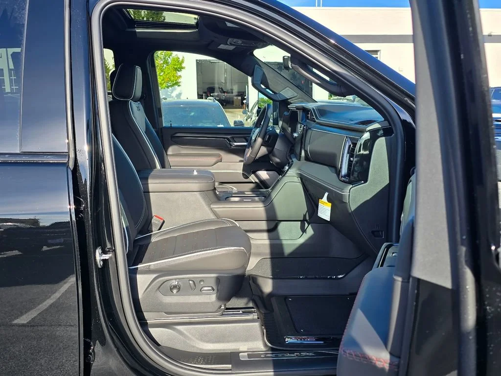 2026 GMC Sierra 2500HD AT4X - Photo 33