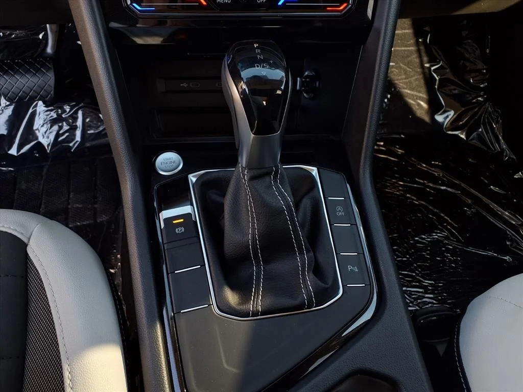 2026 Volkswagen Taos SE - Photo 11