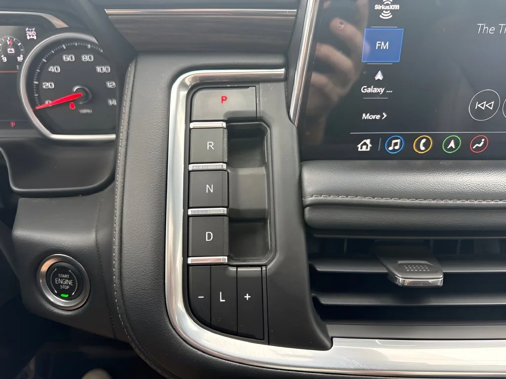 Used 2021 BLACK Chevrolet High Country image 34