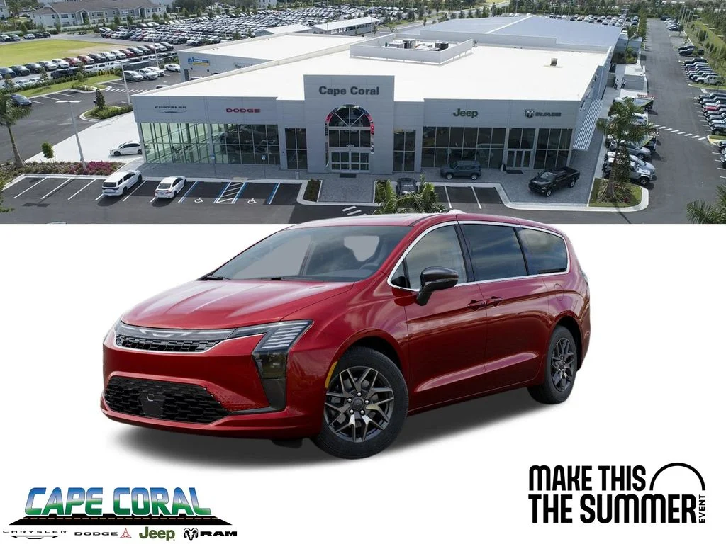 2027 Chrysler Pacifica Limited's photo