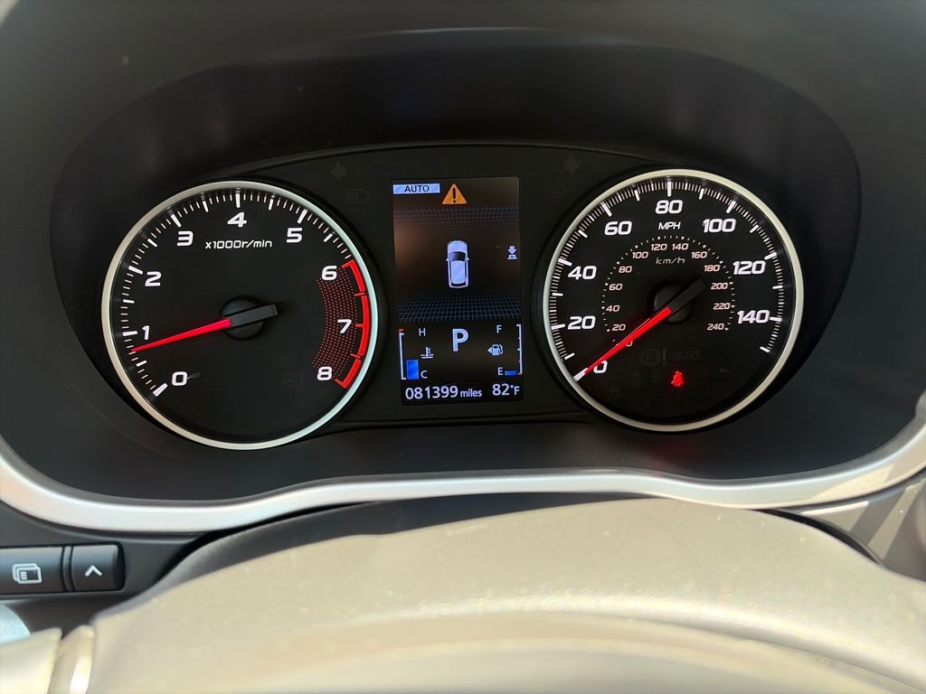 Used 2020 Silver Mitsubishi ES image 15