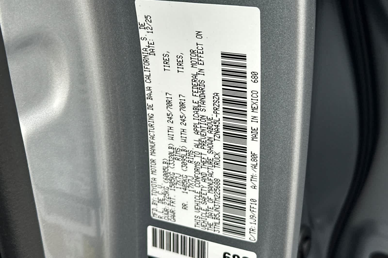 2026 Toyota Tacoma SR5 - Photo 26