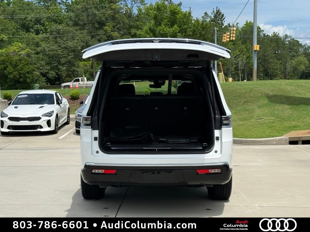 Used 2024 White Jeep Series III image 16