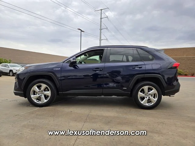 Used 2021 Blue Toyota XLE Premium image 3