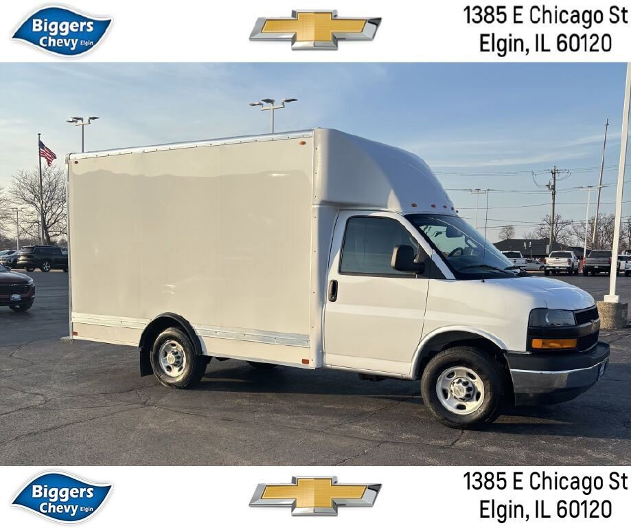 2024 Chevrolet Express Cutaway
