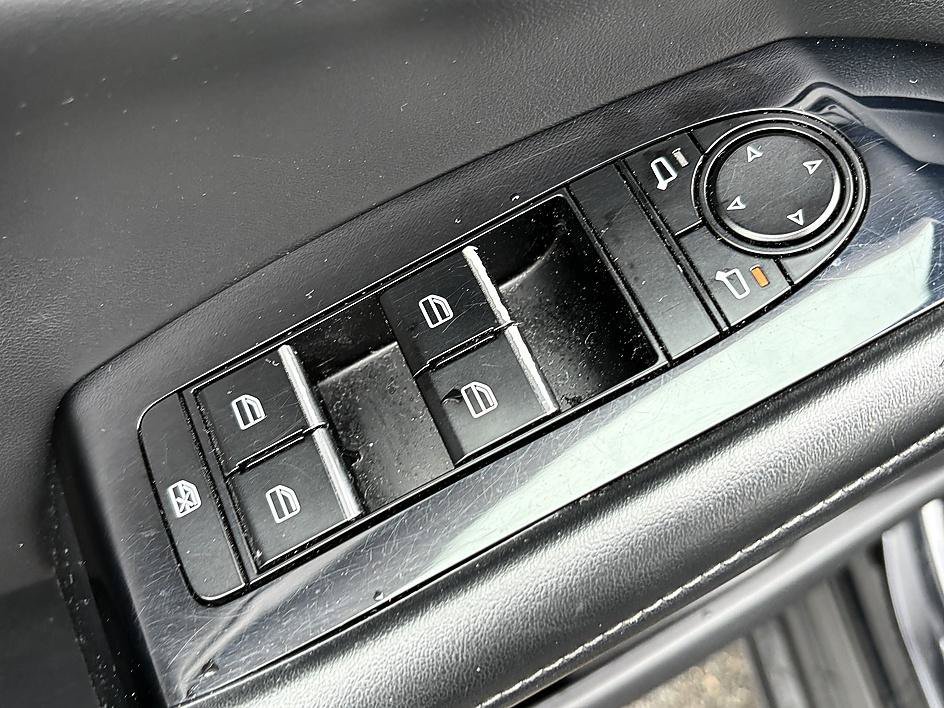 Used 2024 Black Mazda 2.5 S Select Sport image 17