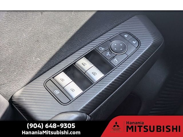 Used 2023 Silver Mitsubishi SE Special Edition image 23