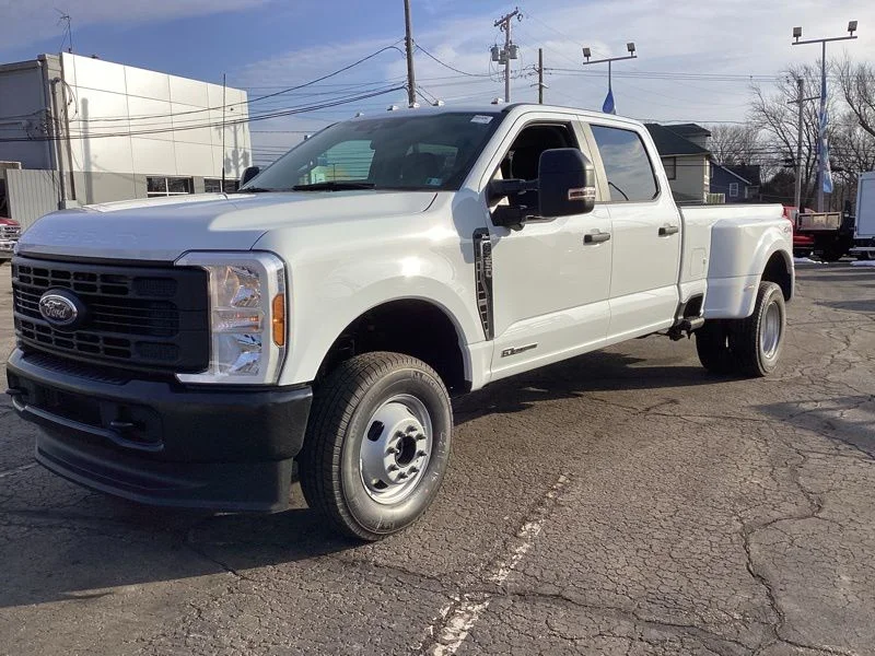 New 2026 White Ford XL image 4