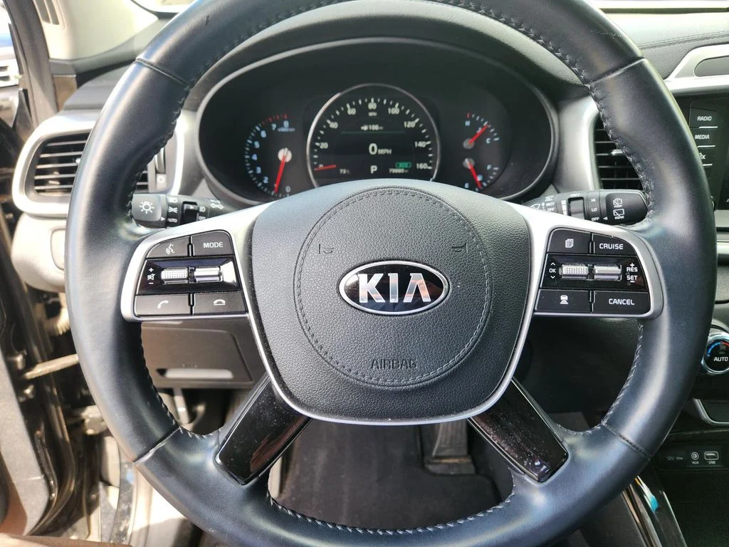 Used 2020 Black Kia EX image 14