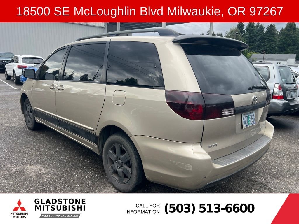 Used 2005 Desert Sand Mica Toyota LE image 6