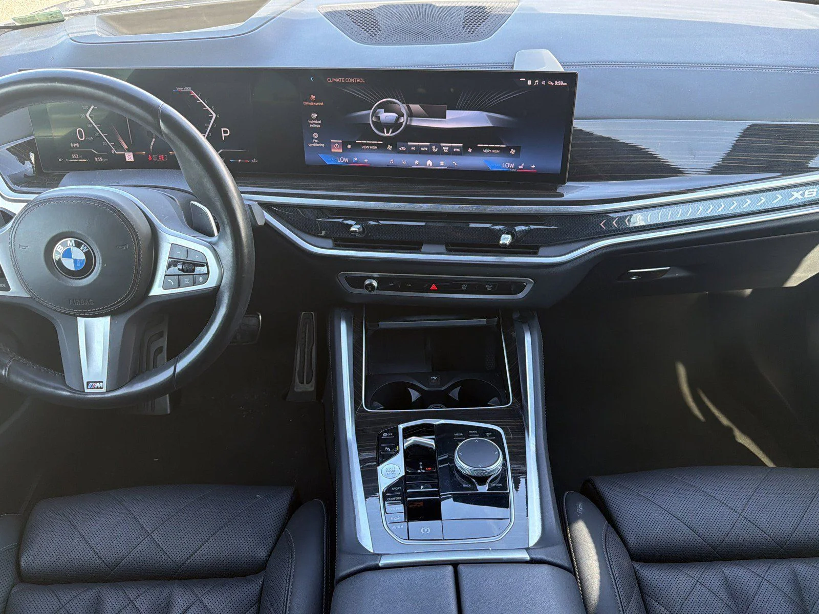 Used 2025 Skyscraper Grey Metallic BMW xDrive40i image 19