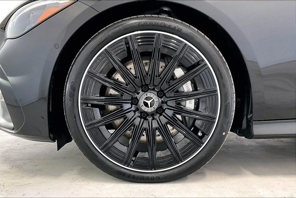 New 2026 Black Mercedes-Benz CLE 450 image 24