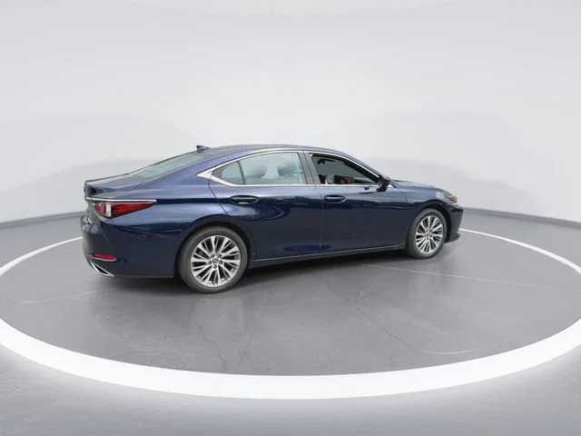 Used 2021 Blue Lexus 350 image 9