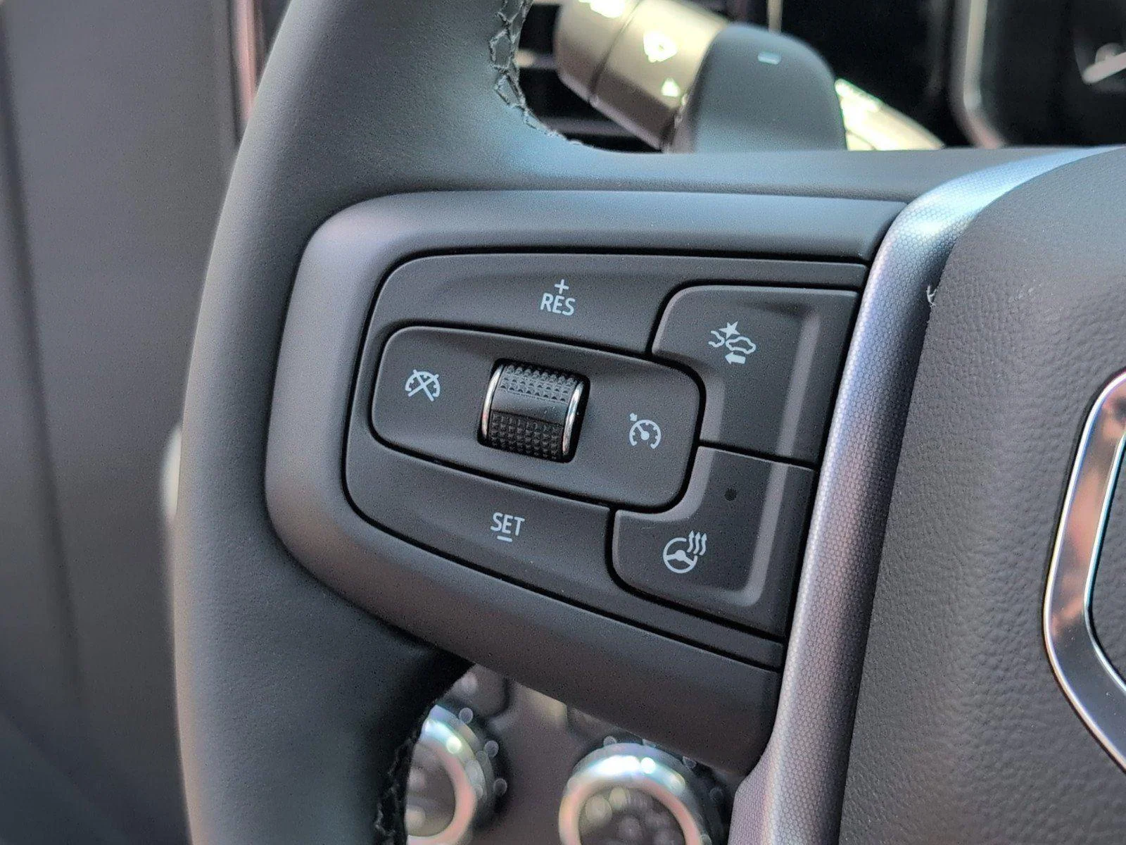 New 2026 Sterling Metallic GMC Elevation image 29