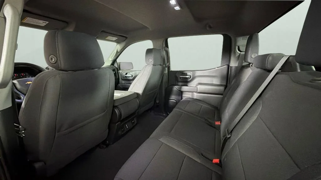 Used 2025 Red Hot Chevrolet Custom image 27
