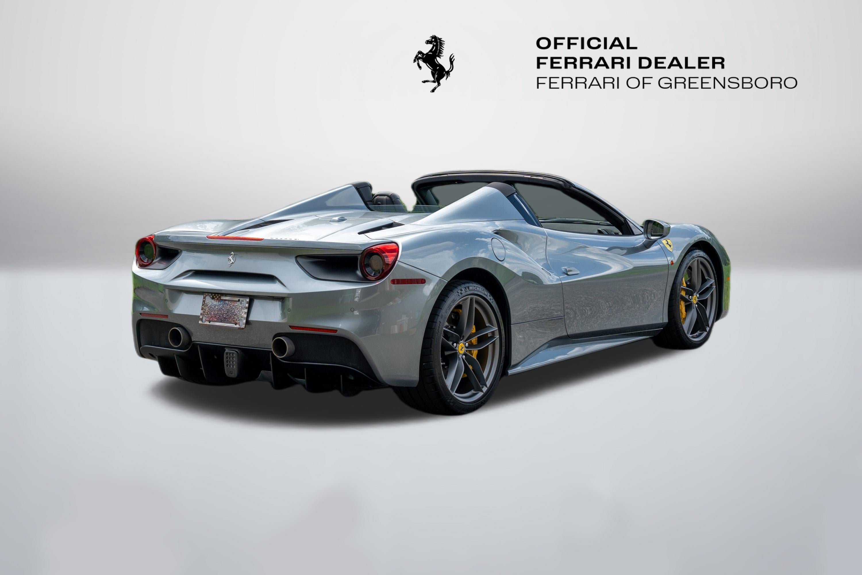 Certified Used 2019 Grigio Titanio Metall Ferrari  image 8