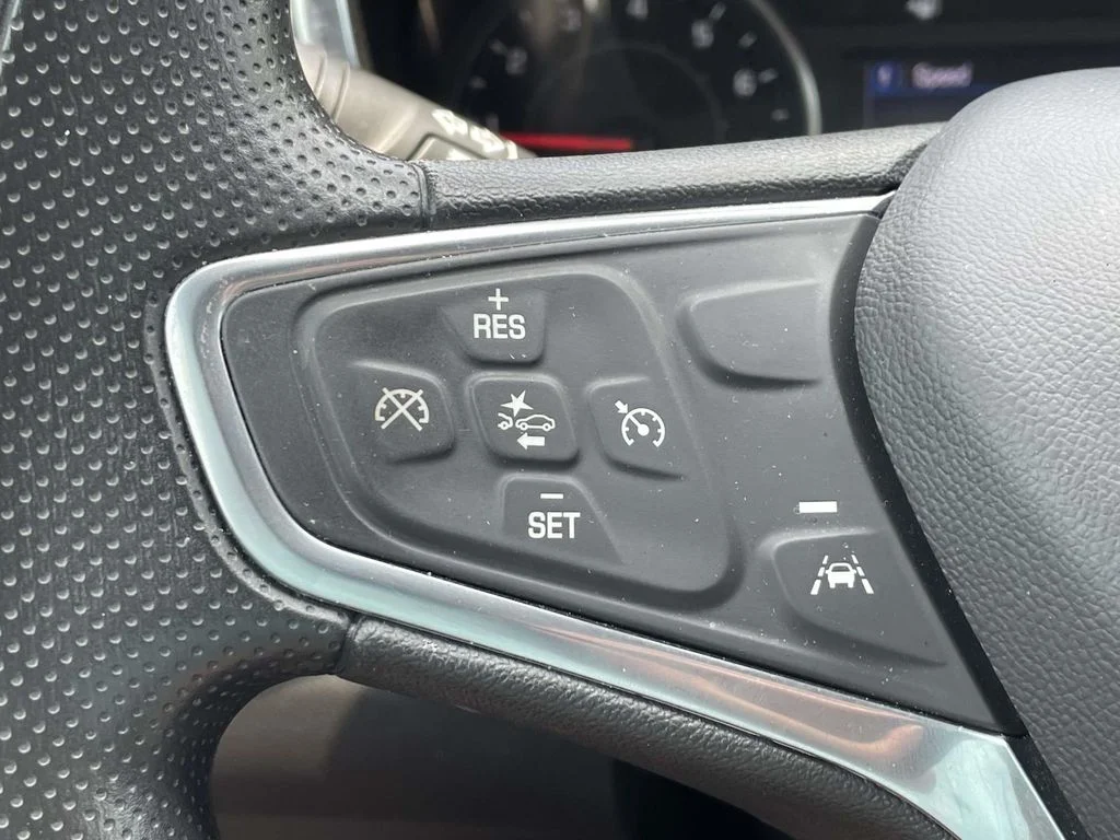 Used 2023 Iron Gray Metallic Chevrolet LT image 27