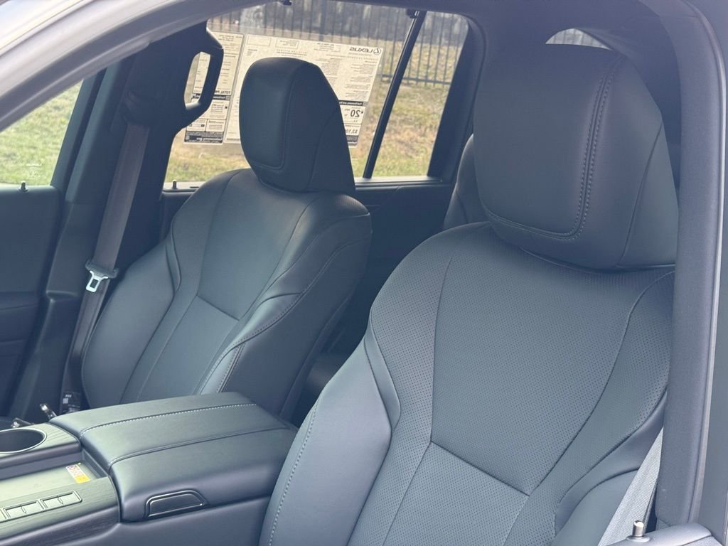 2026 Lexus LX 700h Overtrail - Photo 18