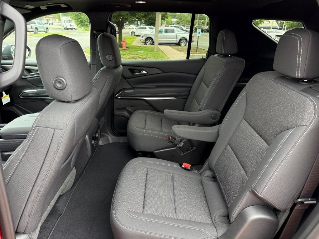2026 Chevrolet Traverse LT - Photo 14