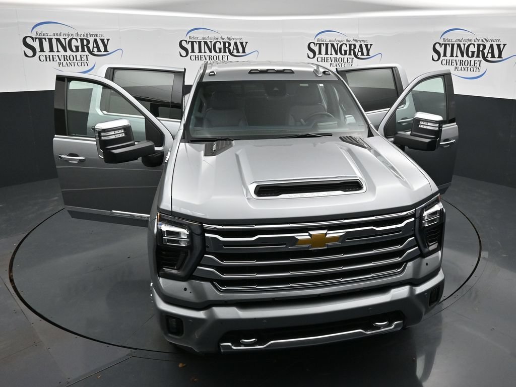 Used 2026 Sterling Gray Metallic Chevrolet High Country DRW image 34