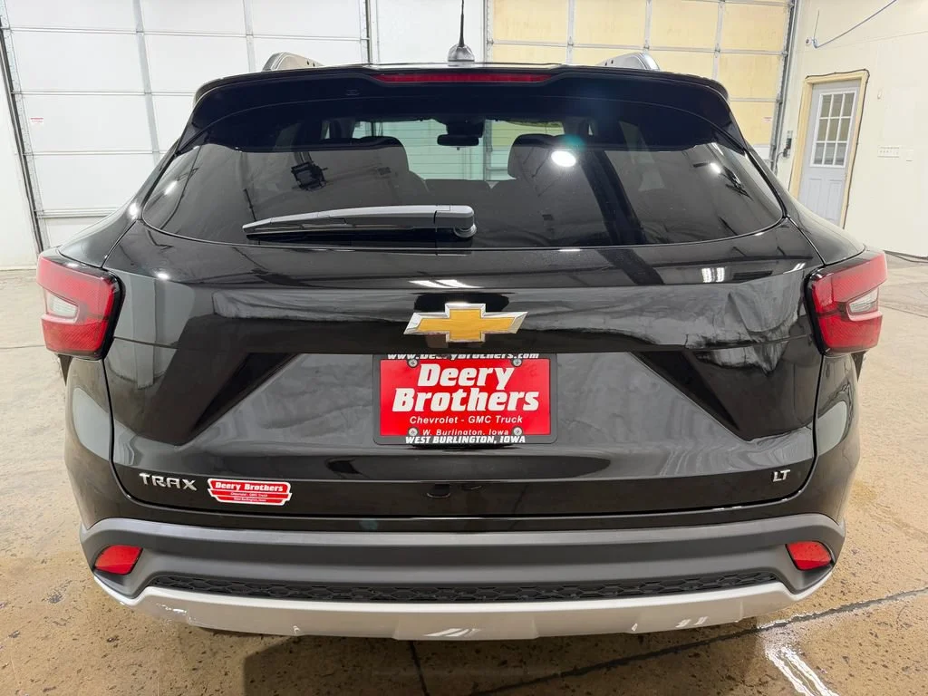 2026 Chevrolet Trax LT - Photo 14