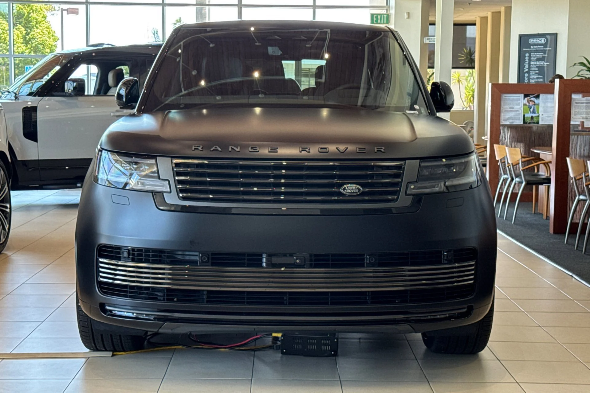 New 2026  Land Rover SV image 10