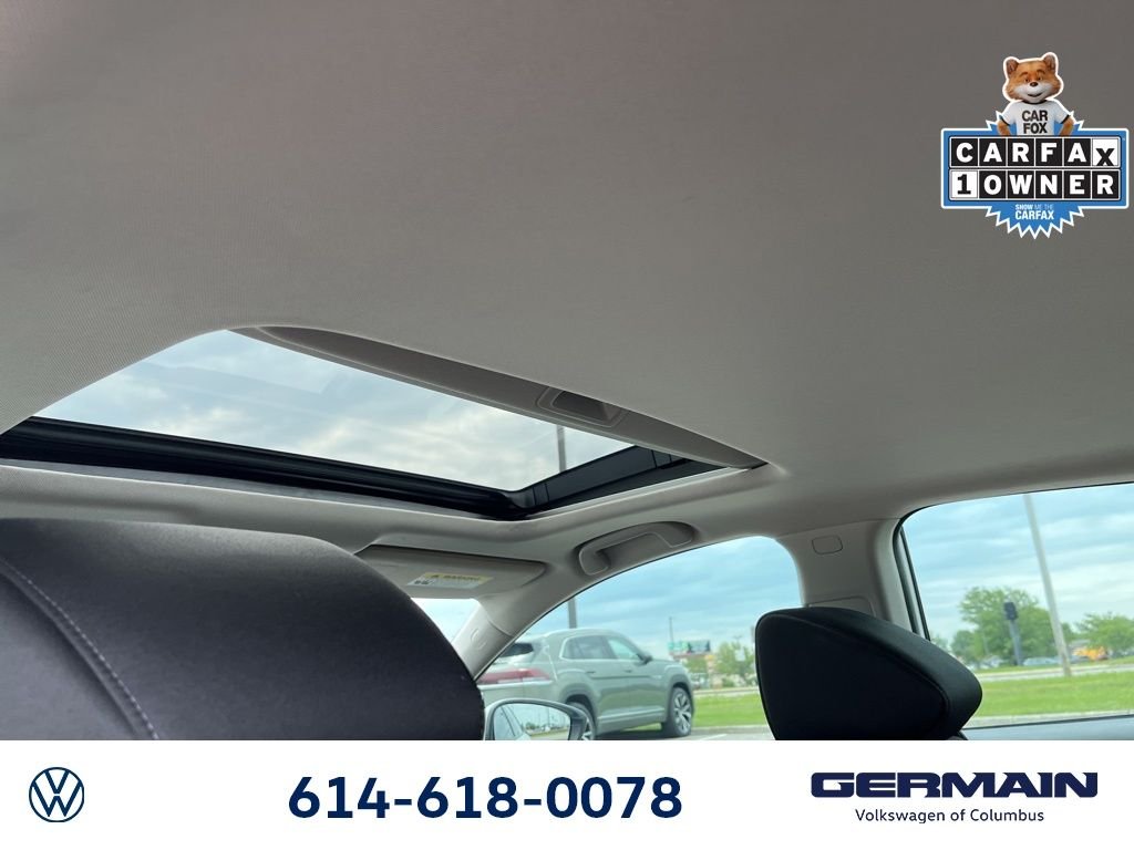 Used 2019 Platinum White Pearl Honda EX image 19
