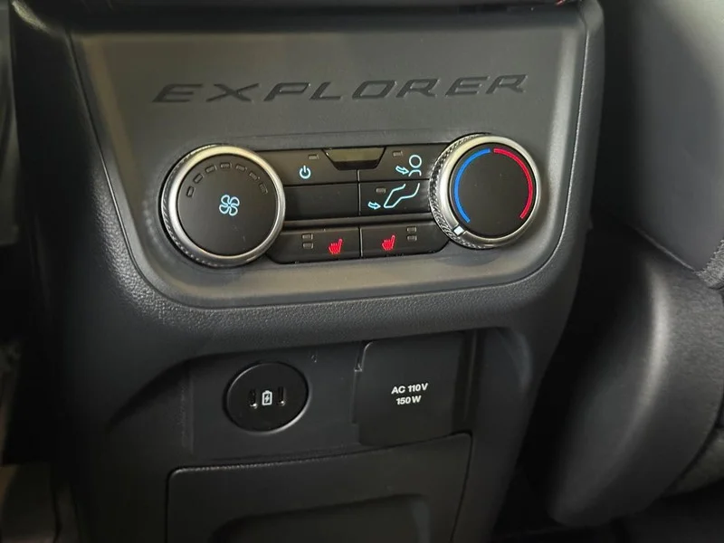 New 2026 Space White Metallic Ford ST 4WD image 8