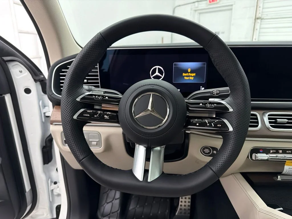 New 2026 White Mercedes-Benz GLS 450 image 15