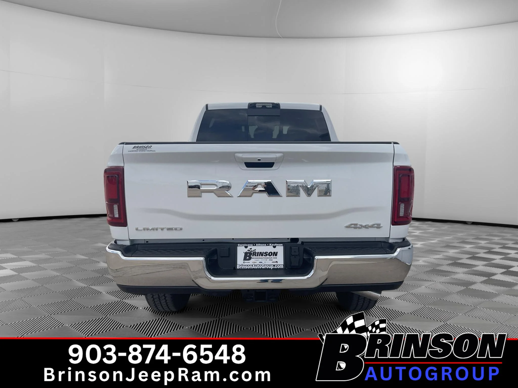 New 2027 Bright White Clear-Coat Exterior Paint RAM Limited image 4