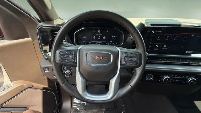 Used 2024 Downpour Metallic GMC SLT image 12